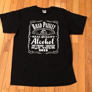Brad Paisley Black Tshirt 2010 H2O Tour Size‎ M EUC